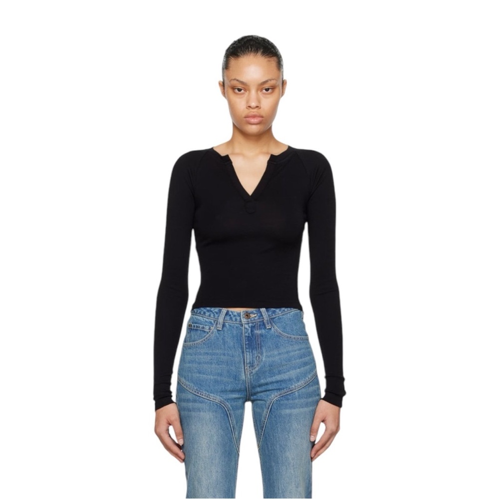 Express Women’s Form Fitting Black V-Neck Long Sleeve Shirt
